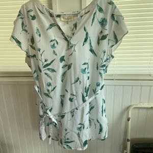 Skies are blue maternity too from stitch fix